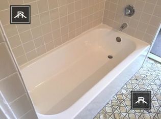 475 Commonwealth Ave APT 306, Boston, MA 02215