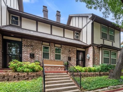 924 Chateau Valee Cir, Bedford, TX, 76022