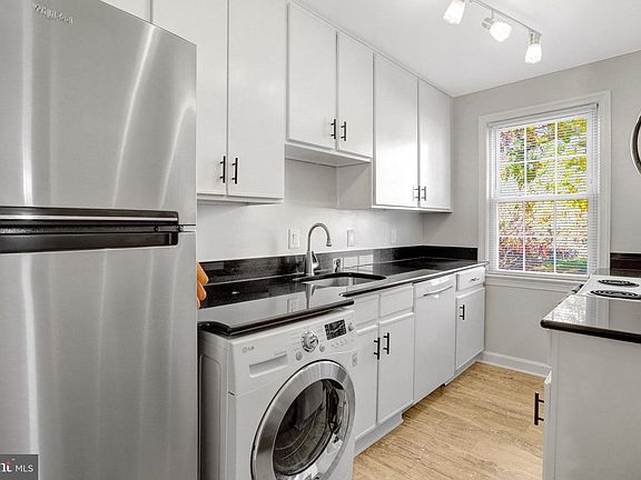 5th image of 726 S Fayette St APT 21