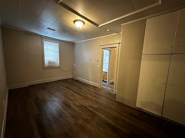 23 S Dubuque St #3 — Photo 6