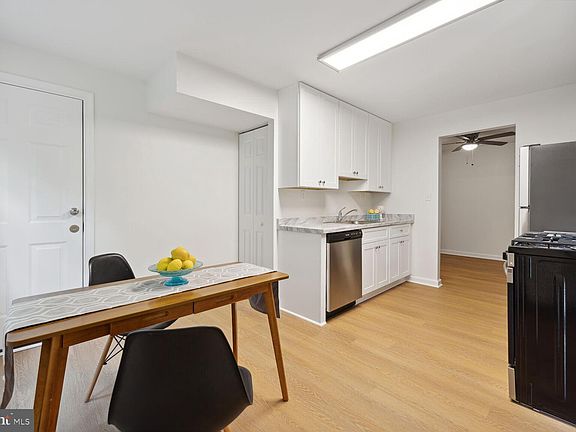 5th image of 880 College Pkwy APT 103