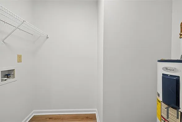6407 Windsor Gate Ln — Photo 18