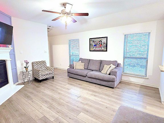 5th image of 7521 Continental Dr