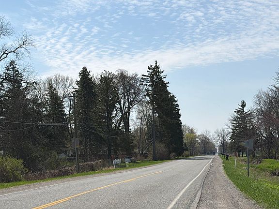 4th image of 4745 Sheridan Rd