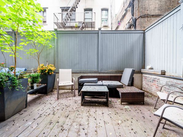 25 Grove St APT 3