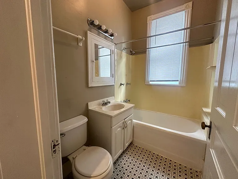 2495-97 Cramer / 1823 Bradford — Photo 27