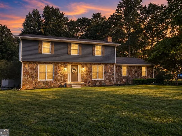 3655 Sugar Creek Ln SE, Conyers, GA 30094