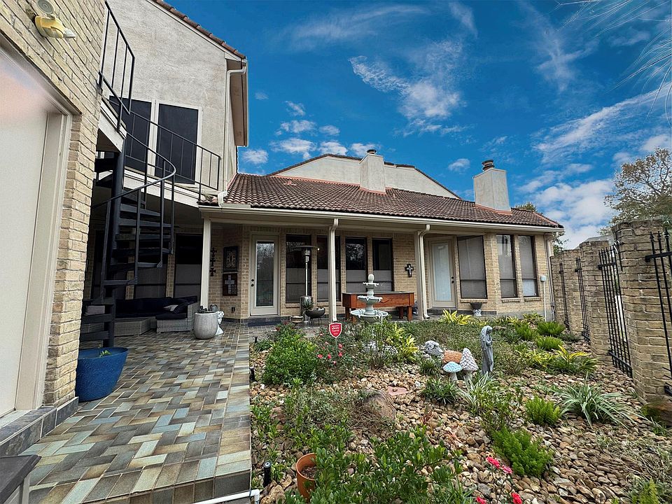 1st image of 15727 Tanya Cir