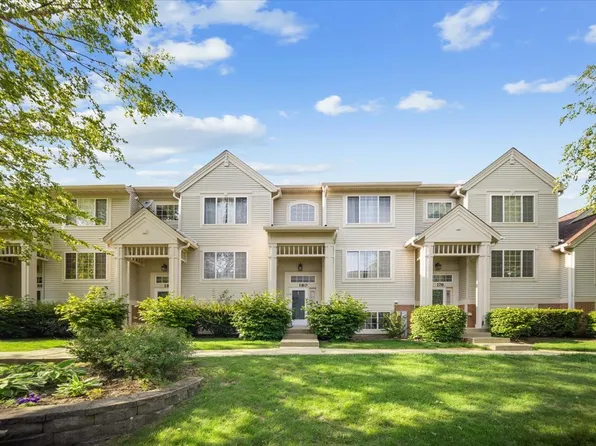 180 New Haven Dr, Cary, IL 60013