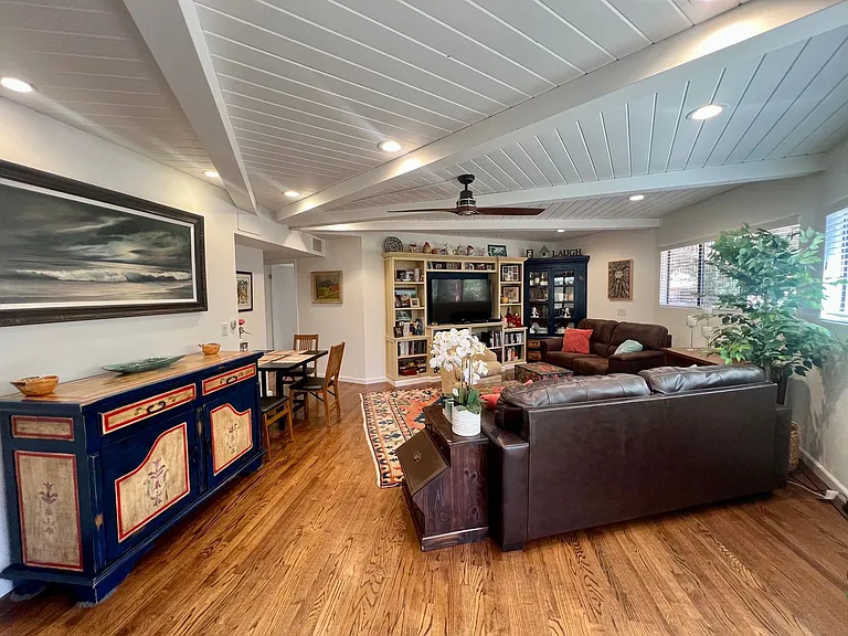 335 Foothills South Dr — Photo 76