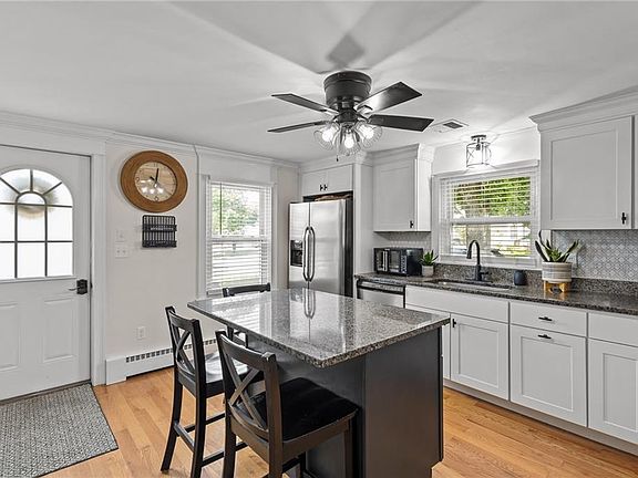 5th image of 33 Fairhaven Rd