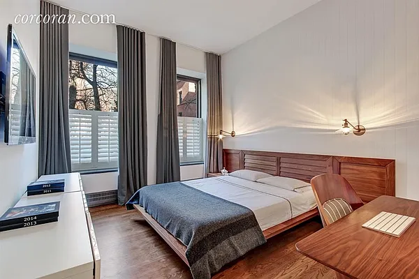 Sold by Corcoran | media 5