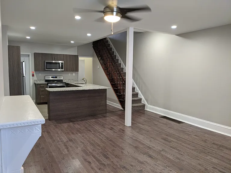 4044 Sansom St #H — Photo 39