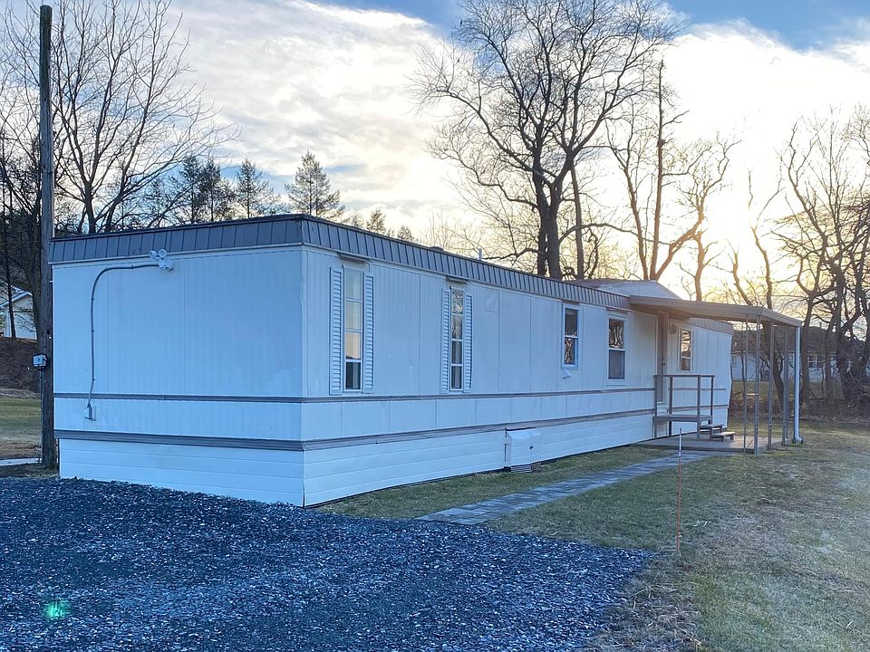 1st image of 3157 W Scenic Dr