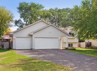 9685 Hames Ave S, Cottage Grove, MN 55016