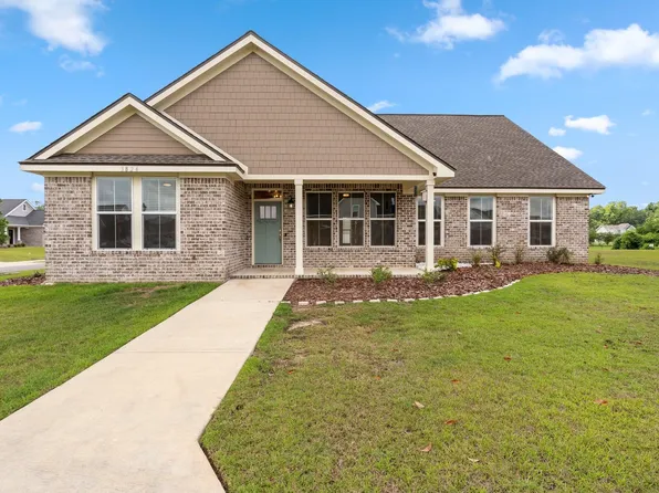 3824 Arbor Dr, Tallahassee, FL 32303