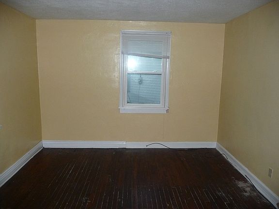 2nd image of 316 Armstead Ave