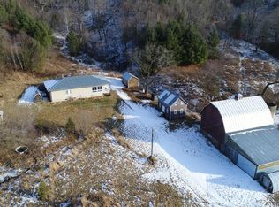 E9752 McElhose Rd, Westby, WI 54667