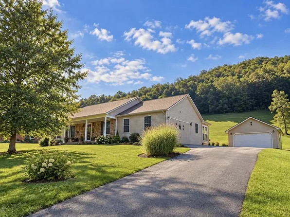 48 Conable Ave, Roulette, PA 16746