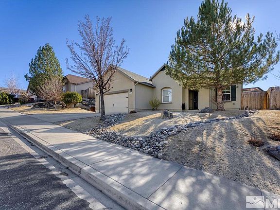 3rd image of 630 Sun Mesa Dr
