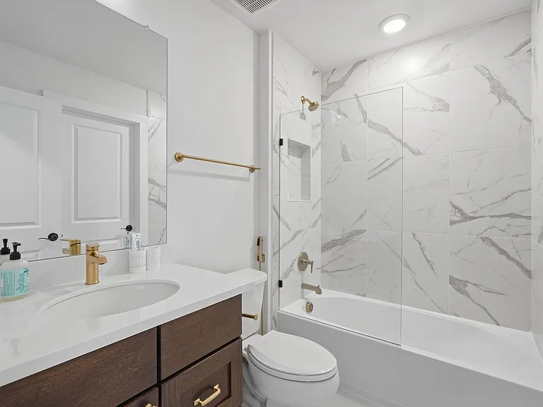 8135 Allston Village Trl — Photo 20