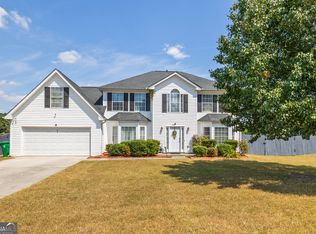 7992 Browning Dr, Lithonia, GA 30058