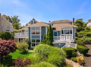 12 Ocean View Dr, Stamford, CT 06902