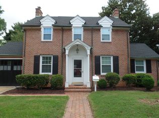 6904 Huntington Ave, Newport News, VA 23607
