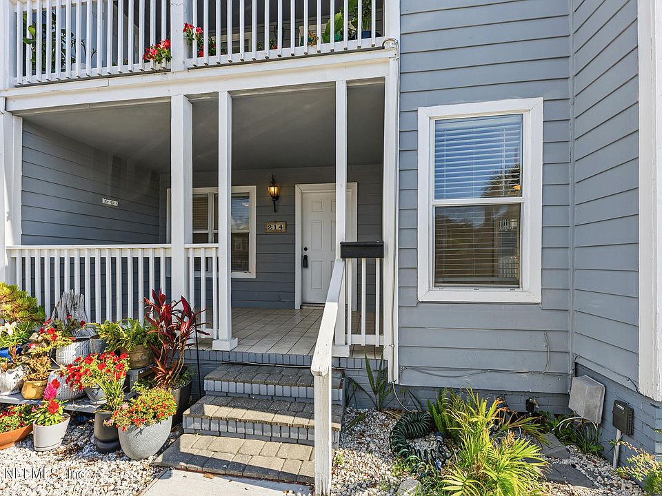 1st image of 214 Margaret St