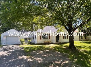 4609 Standish Dr, Fort Wayne, IN 46806