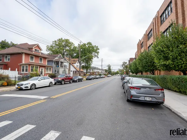 956 East 37th Street image 6 of 6