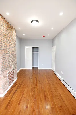 Rented by Crosstown Apartments NYC | media 15