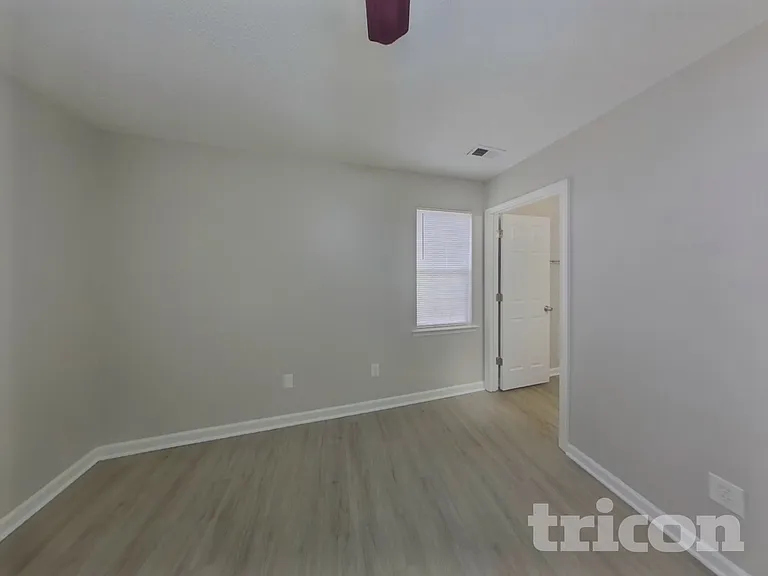 7112 Windsong Way — Photo 8