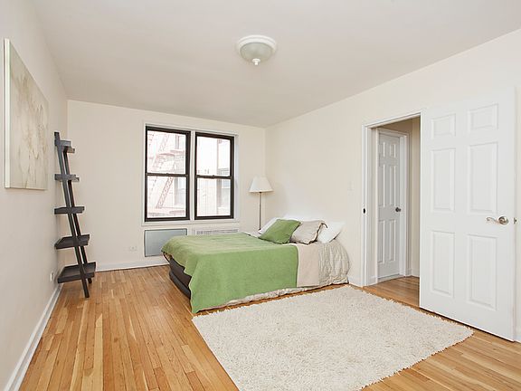 4th image of 1818 Newkirk Ave APT 1P