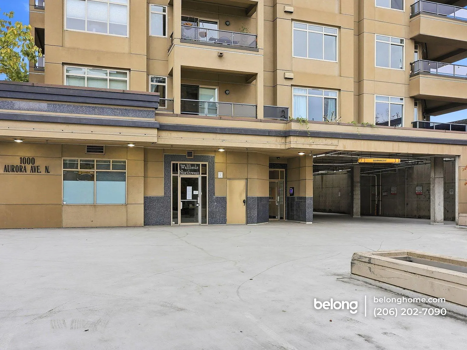 1 bed, 1.0 bath, 762 sqft, $2,295 — Photo 2