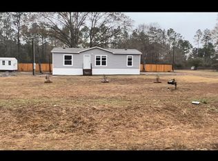 119 Magnolia St, Folkston, GA 31537