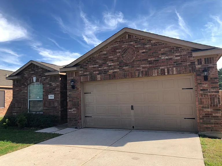 30826 W Lost Creek Blvd — Photo 2