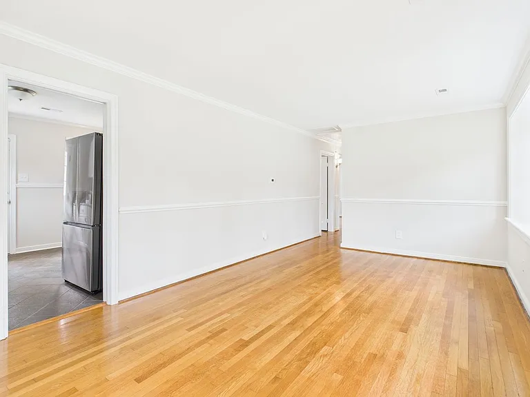 1709 Glenview Rd — Photo 34