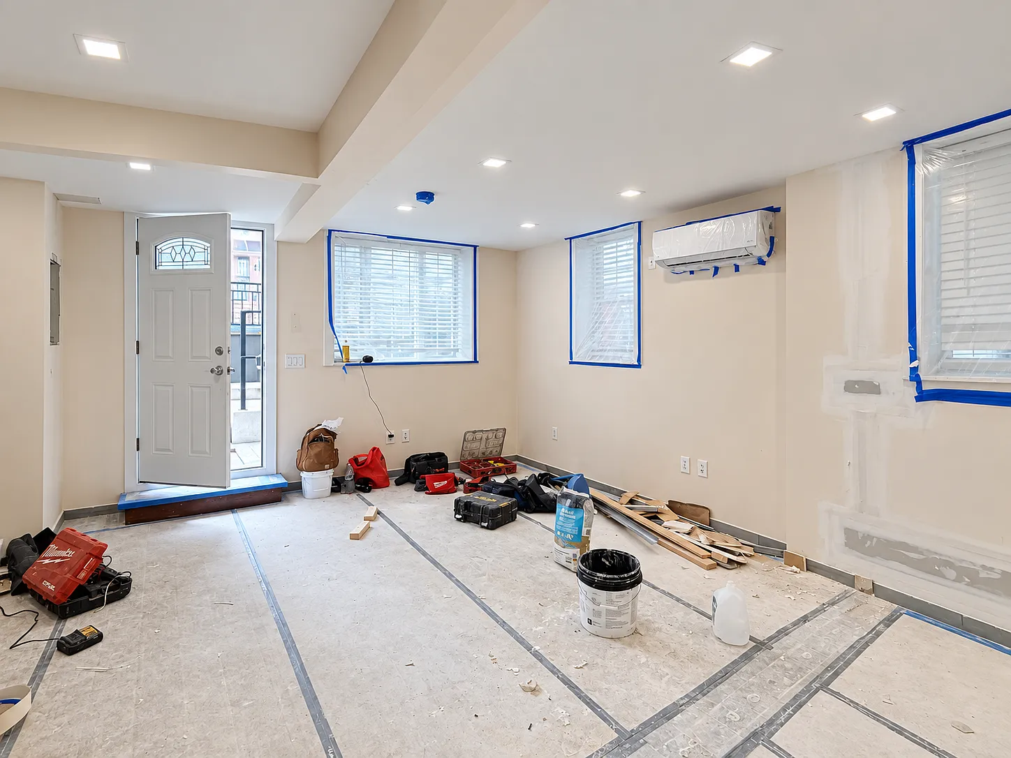 18-15 21st Road — Photo 3