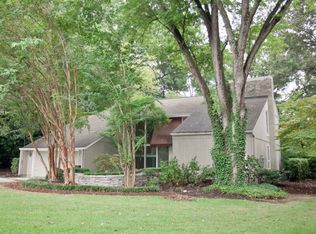 1802 Woodvalley Ct, Dalton, GA 30720