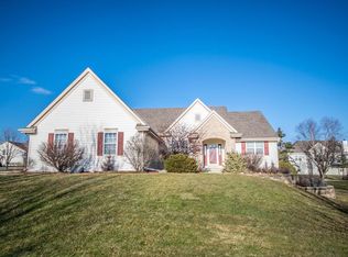 1204 Wegner Dr, Mukwonago, WI 53149