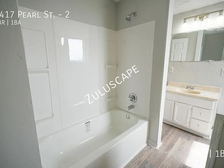 2417 Pearl St #2 — Photo 6