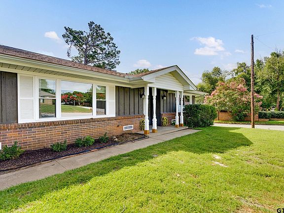 2nd image of 3324 Teakwood Dr