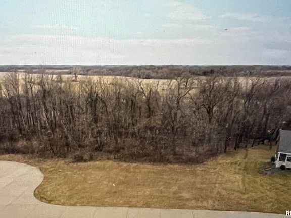 3rd image of 1542 Wildlife Dr