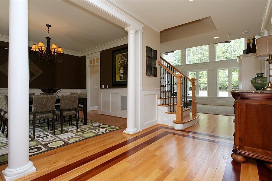 2nd image of 14 Greylee Dr