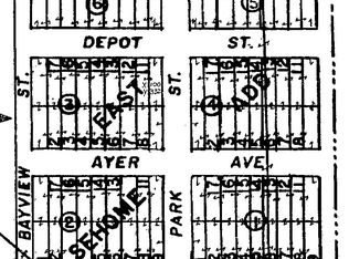 4 S Hannegan Rd, Bellingham, WA 98226