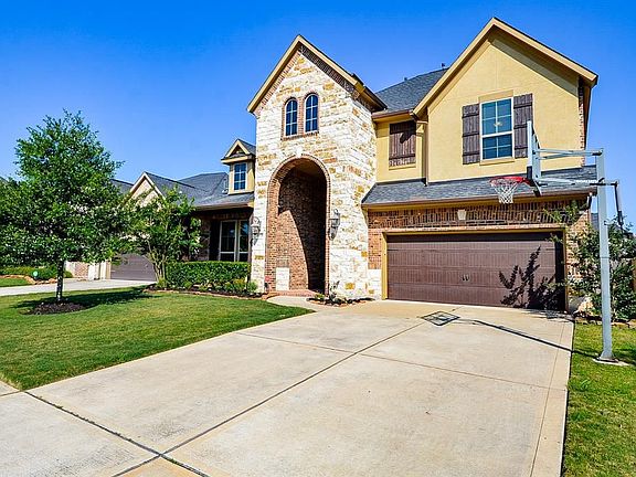 2nd image of 4718 Hickory Branch Ln