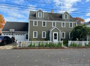 14 Apple Tree Trl, Westport, CT 06880