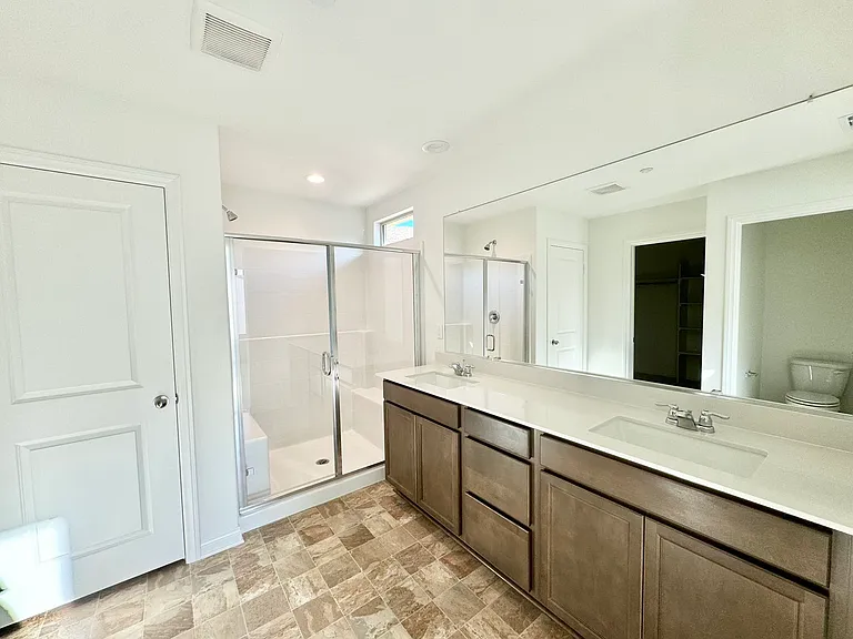 8477 Anthony St — Photo 15
