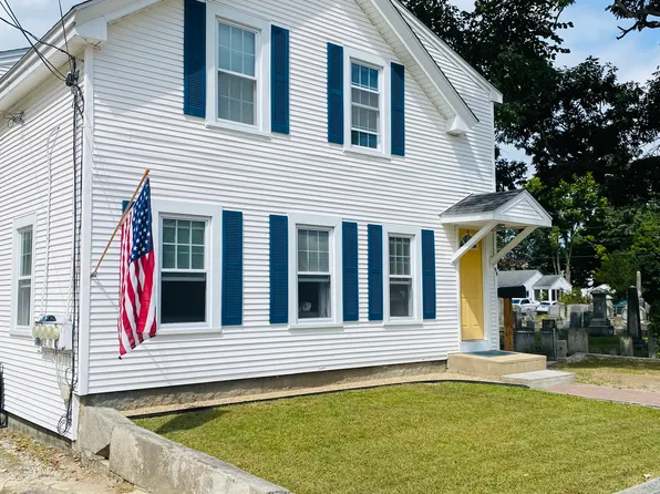 55 Union St, Milford, NH 03055